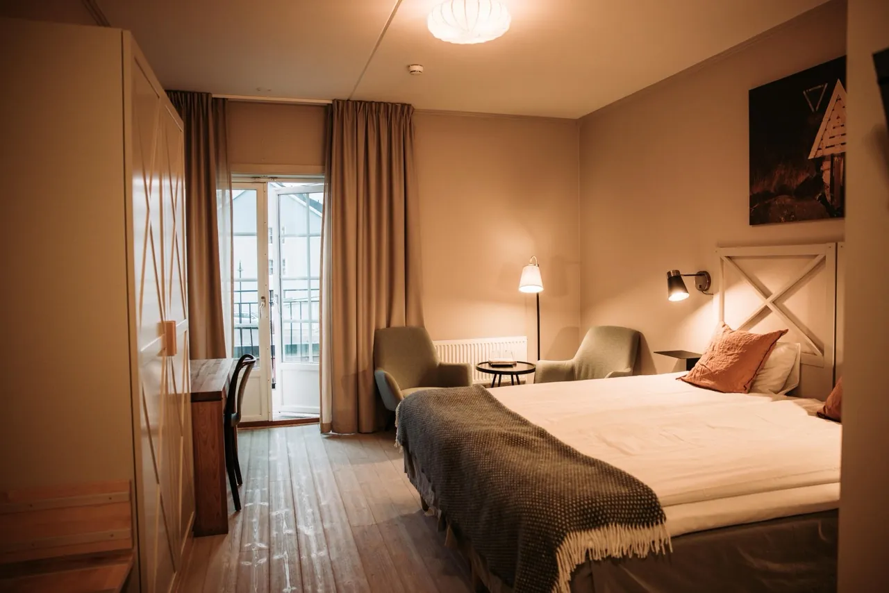 Deluxrum på Åtellet i Norrtälje med personlig hotellkänsla